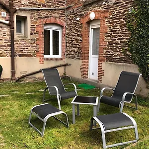 Le Rosegarden Au Pied De La Gare De Appartement